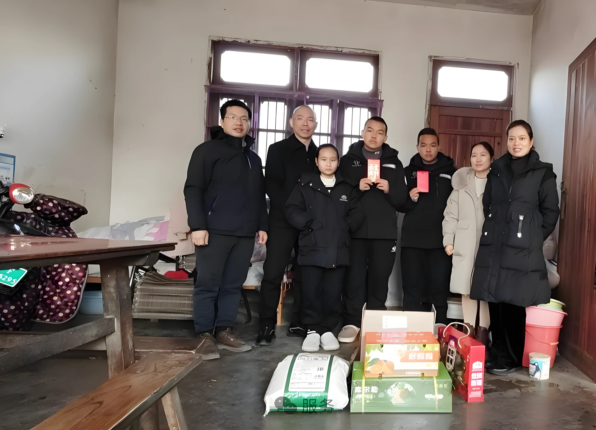 Party Member Vanguard Team Sends Warmth and Support