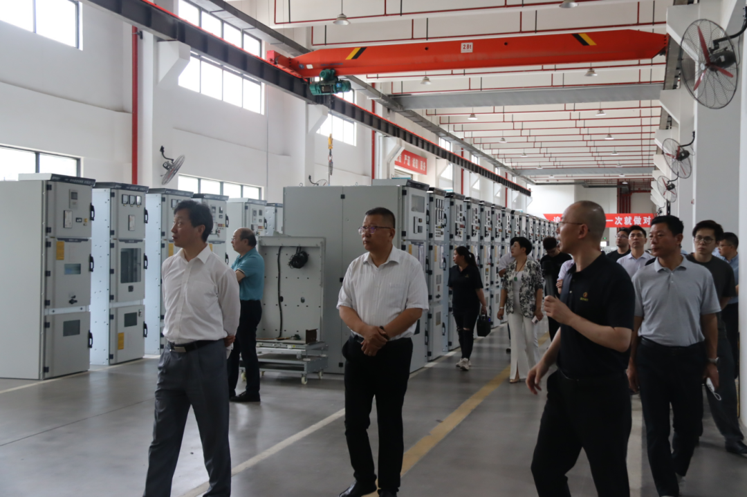 Connected for Win-Win Growth — Haimen Development Zone Chamber of Commerce Machinery Branch Holds Industry Exchange — 3