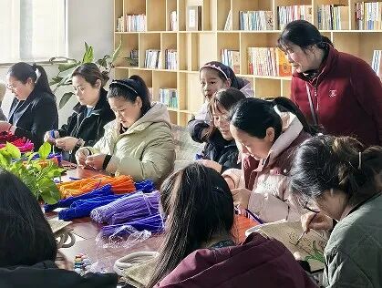 Painting Spring by Hand | Guokong Electric Celebrates International Women's Day with Flowers — 8