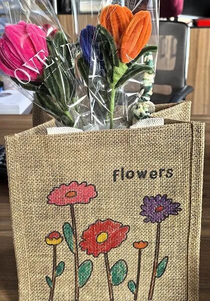 Painting Spring by Hand | Guokong Electric Celebrates International Women's Day with Flowers — 20
